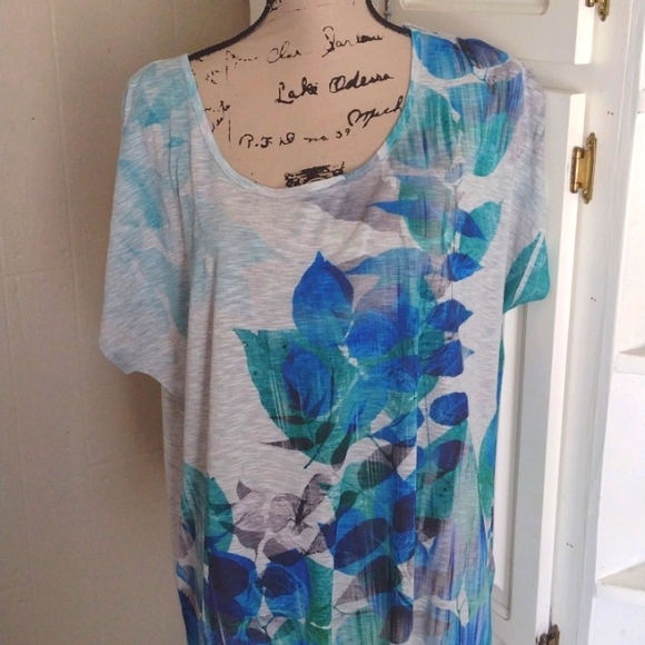 Coldwater Creek Tops - NWT Coldwater Creek "Watercolor Floral Tee" Top